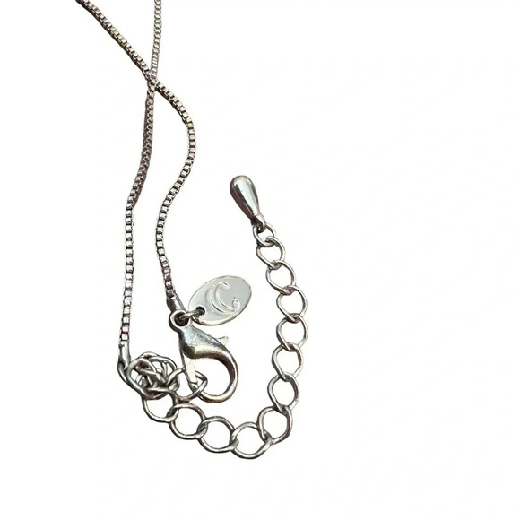 Charming Charlie Faux Marble Pendant Necklace 31” - Picture 4 of 6